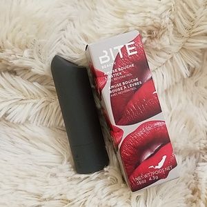 ⚫4/$40 Bite Beauty Lipstick